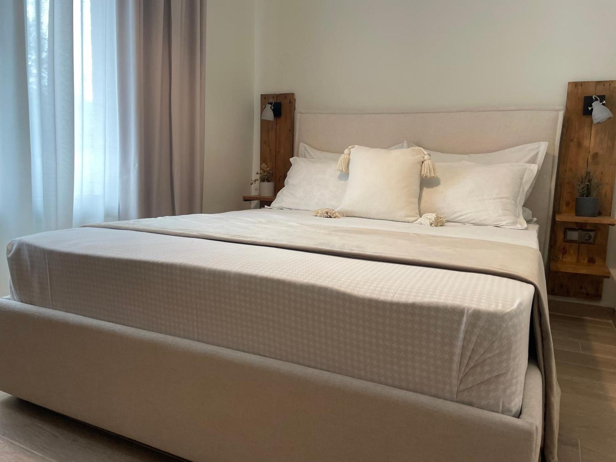 Terra Holiday Homes Аспровалта Екстериор снимка